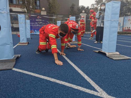 隼消防团,英勇无畏，守护平安的消防先锋